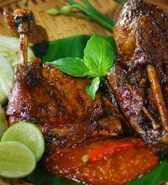 Bebek Goreng 48
