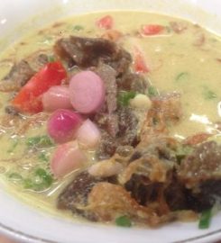 Soto Kuning Bogor Mang Iyan 