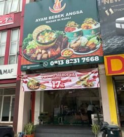 Ayam Bebek Angsa Masak Di Kuali