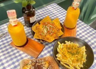 Atap Rumah Cafe – Hotel Casa Living Senopati