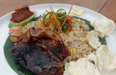 Kembali ke Rumah Sarwono