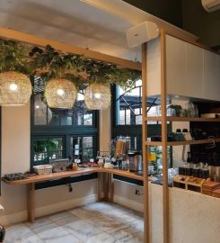 Atap Rumah Cafe – Hotel Casa Living Senopati