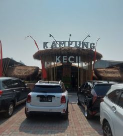 Rumah Makan Kampung Kecil