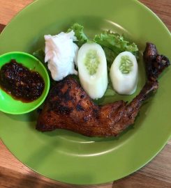 Ayam Bakar Megaria