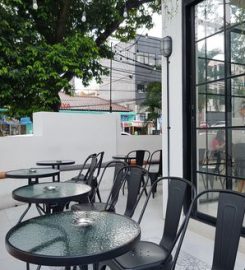 Omana Coffee and Roastery