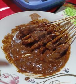 Pondok Sate Pak Heri
