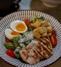 Double Chin – Artotel Jakarta