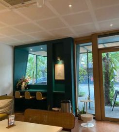 Honu Poke & Matcha Bar 